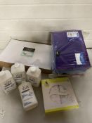 12 x Boîte Cadeau White Gift Boxes plus other items
