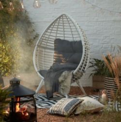 No Reserve Garden Auction: BBQs, Garden Furniture, Hot Tubs, Power Tools, Rattan and Sheds | Customer Returns