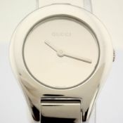 Gucci / 6700L - Lady's Steel Wrist Watch