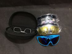 Sunglasses with 4 Interchangeable Lens