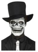 (R15H) Halloween Lot – Contents Of Large Box. Mixed Lot To Include Adults Black And White Wig (RRP