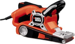 (P10) 1x Black & Decker 720W Belt Sander RRP £72.