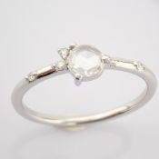 Certificated 14K White Gold Diamond Ring (Total 0.22 Ct. Stone)
