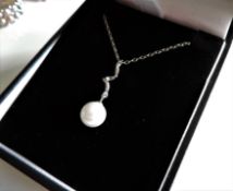 Sterling Silver Pearl Pendant Necklace New with Gift Pouch