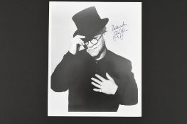 ELTON JOHN Original signature