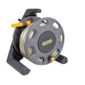(10B) 9x Gardening Items. 1x Hozelock 20M Garden Hose. 3x Primo Lite High Density Resin Lightweigh