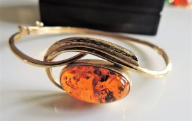 Hand Made 14k Solid Gold Baltic Amber Bangle