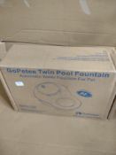 GoPetee twin pool drinking fountain for pets RRP £24 Grade U.