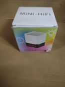 Colour changing blue tooth speaker RRP £20 Grade U.