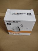 Wireless WIFI Repeater RRP £20 Grade U.