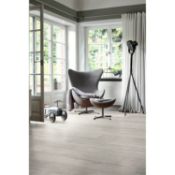 (Mz) Egger Basic Laminate Flooring Grey Elva Oak RRP £25 Each. 7 Units Per pack. (10 x 193x 1291mm