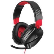 (13C) 3x Nintendo Switch Items. 2x Turtle Beach Recon 70 Wired Gaming Headset. 1x Venom Power Pack