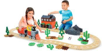 (13D) 1x Little Tykes Waffle Blocks Steam Train.