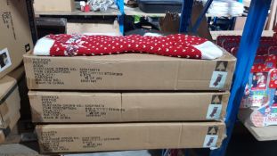(16) 18x Red Knitted Stocking RRP £5 Each. 23x Merry Christmas Xmas Text Roll RRP £1.50 Each. All U