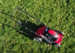 1x Mountfield SP533LS / ST170LS 166cc Petrol Lawnmower RRP £429. (Unit Appears As New, Clean). Wit