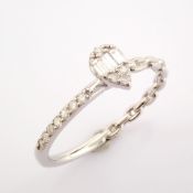 Certificated 14K White Gold Diamond Ring