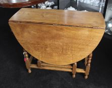 Quality Oak Gateleg Dining Table