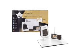 (15) 2x Items. 1x Tommee Tippee Closer To Nature Digital Video Monitor With Movement Sensor Pad. 1x