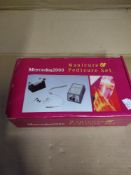 Mercedes 2000 manicure and pedicure machine RRP £20 Grade U.