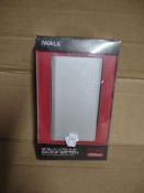 I walk 500 mah power bank RRP £29.99 Grade U.