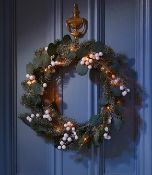 (2i) Approx 4x GH Christmas Lightup Wreaths RRP £15 Each. 2x GH Lightup Garland RRP £8 Each.