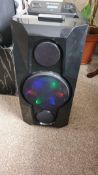 (14C) 5x Items. 1x Blackweb Soundhouse 2 Party Speaker With Remote Control. 1x Vista TV14E Televisi