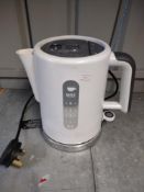 Dualit Studio 1.5L Kettle White RRP £60 Grade U.