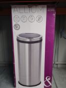 Cooke and Lewis 30L stainless steel pedal bin RRP £30 Grade U.