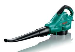 (5G) 3x Items. 1x Bosch Universal Garden Tidy 3 In 1. 1x Powerbase 3000W Electric Blower & Vacuum.