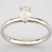 IDL Certificated 14K White Gold Diamond Ring (Total 0.45 Ct. Stone)