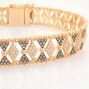 IDL Certificated 14K Rose/Pink Gold Diamond & Black Diamond Bracelet (Total 0.82 Ct. Stone)