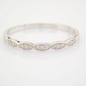 IDL Certificated 14K White Gold Diamond Ring (Total 0.05 Ct. Stone)