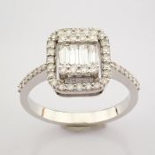 IDL Certificated 14K White Gold Baguette Diamond & Diamond Ring (Total 0.59 Ct. Stone)
