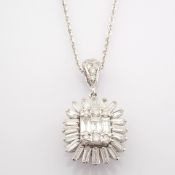 IDL Certificated 14K White Gold Diamond Pendant (Total 0.72 Ct. Stone)