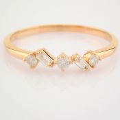 IDL Certificated 14K Rose/Pink Gold Baguette Diamond & Diamond Ring (Total 0.14 Ct. Stone)
