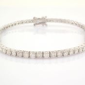 IDL Certificated 14K White Gold Diamond Bracelet (Total 3.02 Ct. Stone)