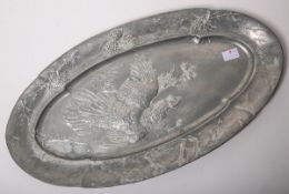 Ovale Schale aus Zinn (Jugendstil, um 1900)