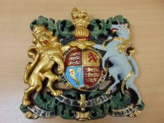MEDIUM SIZE HAND PAINTED ROYAL CREST 36 cm x 37 cm