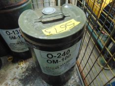 1 x Unissued 25L Drum of OM-100 Mineral Oil Based Lubricating Oil for Turbine Aircraft