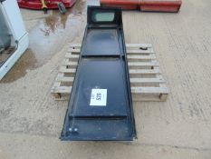 2X LAND ROVER 110 HARDTOP SIDE PANELS WITH REAR WINDOWS