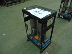 TWIN BURNER PARAFIN HEATER