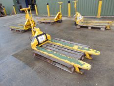 Ex Reserve 1,360Kg Hand Pallet Truck (60 inch Forks)