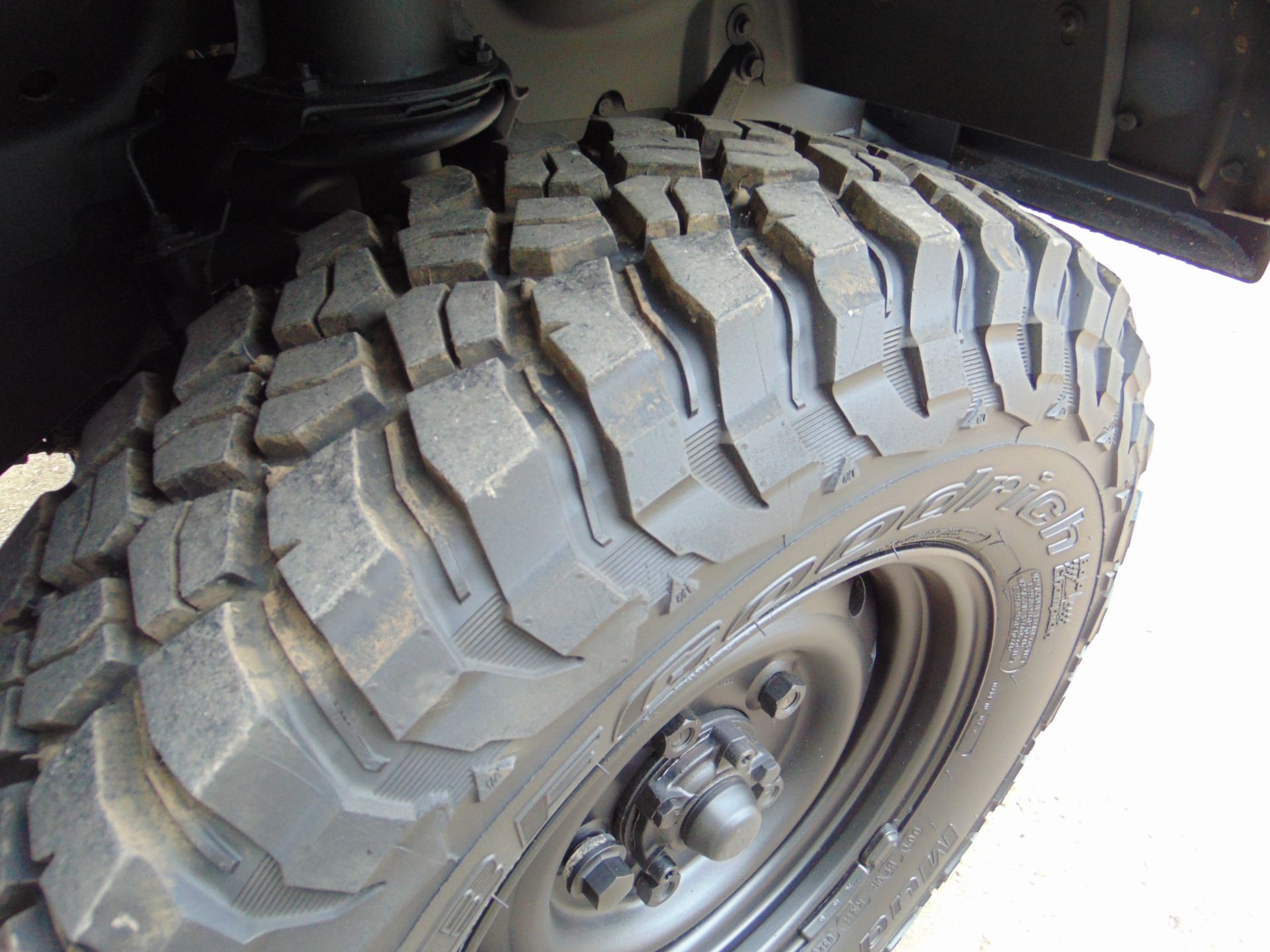 1 Owner 2013 Land Rover Defender 110 Puma hardtop 4x4 Utility vehicle ONLY 88,392 MILES! - Image 34 of 39