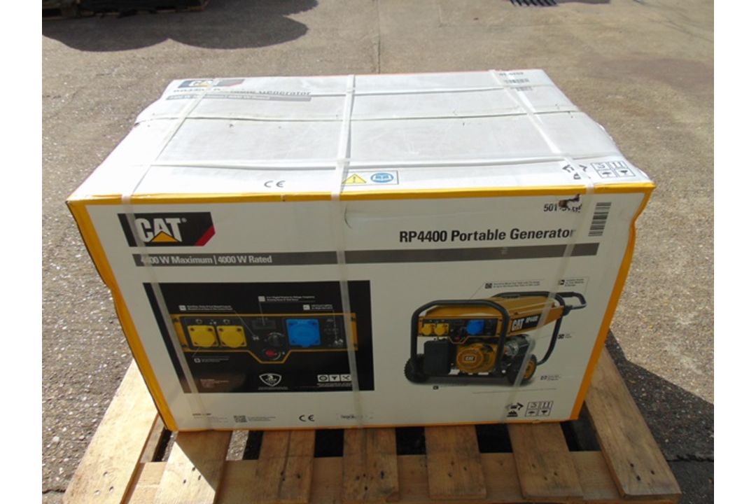 UNISSUED Caterpillar RP4400 Industrial Petrol Generator Set - Image 5 of 11