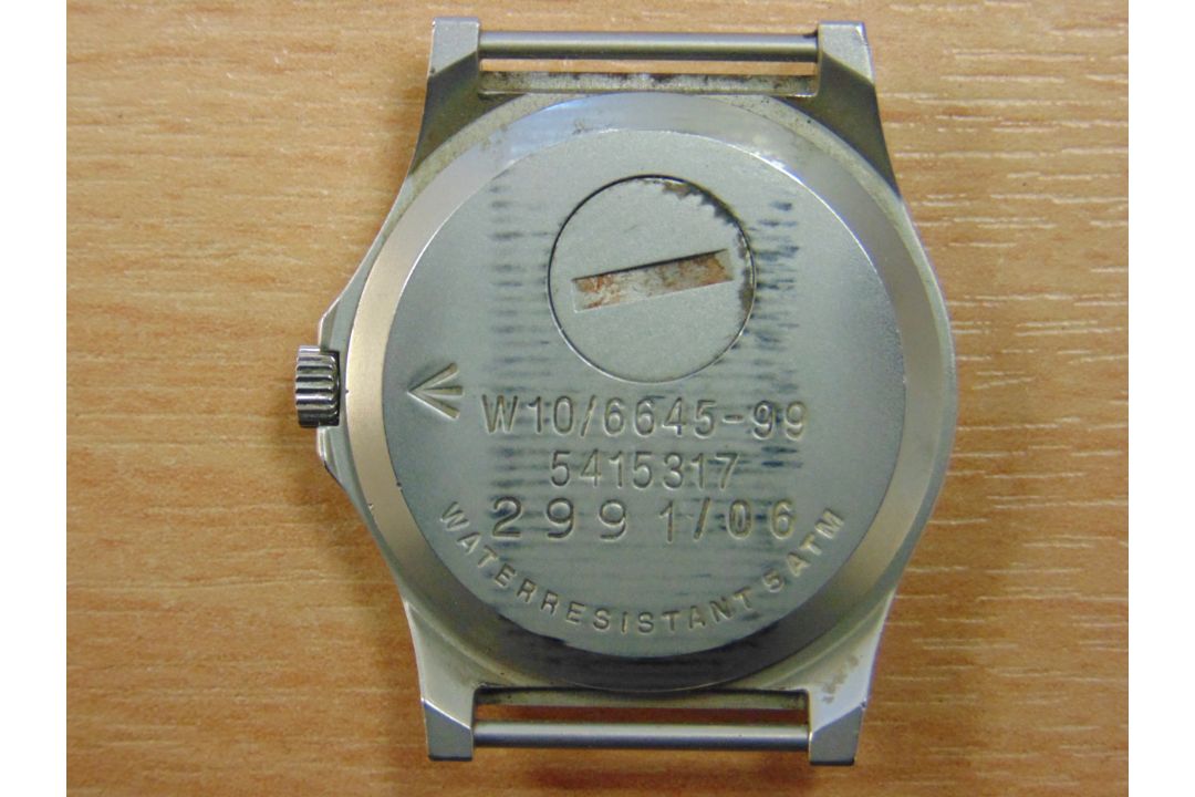 CWC W10 BRITISH ARMY SERVICE WATCH WATERPROOF TO 5 ATM NATO MARKED DATE 2006 - Image 4 of 8