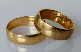 Two 9ct yellow gold wedding bands, sizes L, Q, hallmarked, both 5mm, 6.31g