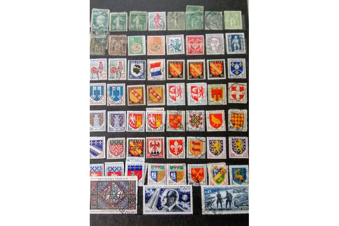 A large collection of 20th century stamps in six albums the greatest numbers from UK, Canada, - Image 118 of 146