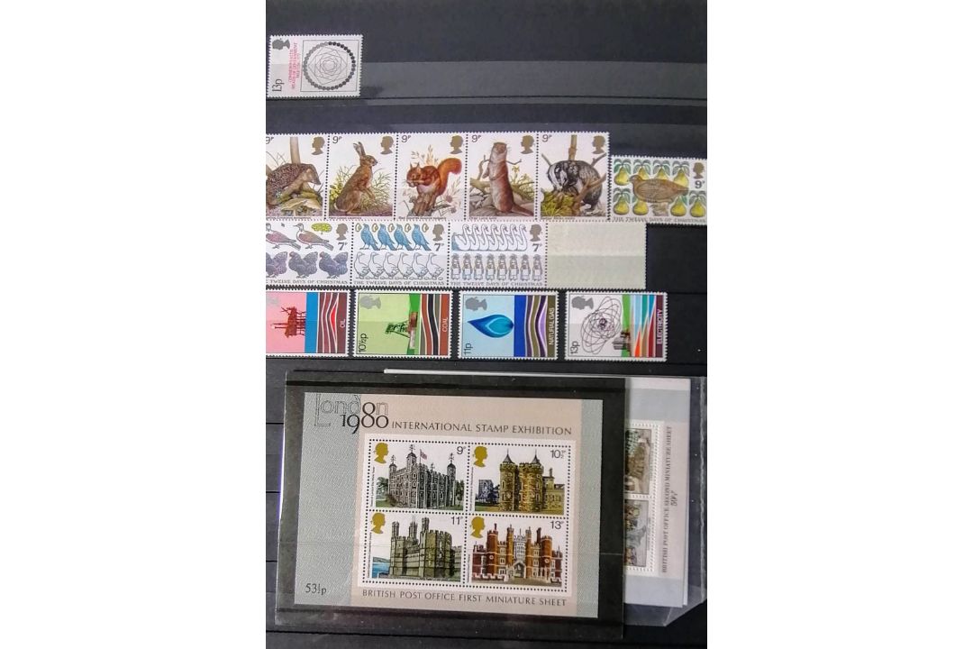 A large collection of 20th century stamps in six albums the greatest numbers from UK, Canada, - Image 79 of 146