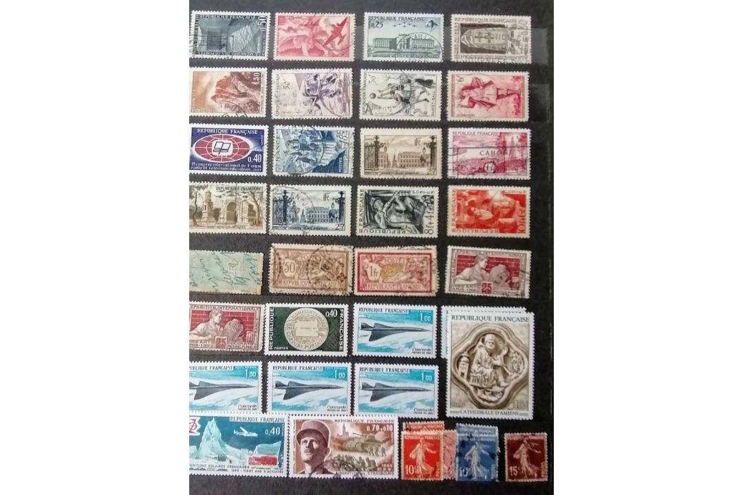 A large collection of 20th century stamps in six albums the greatest numbers from UK, Canada, - Image 124 of 146
