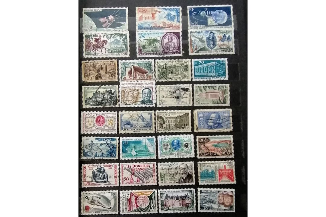 A large collection of 20th century stamps in six albums the greatest numbers from UK, Canada, - Image 119 of 146